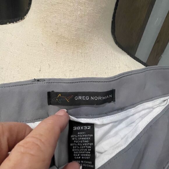 Greg Norman golf Pants  - Picture 2 of 4